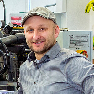  Andreas Knauer